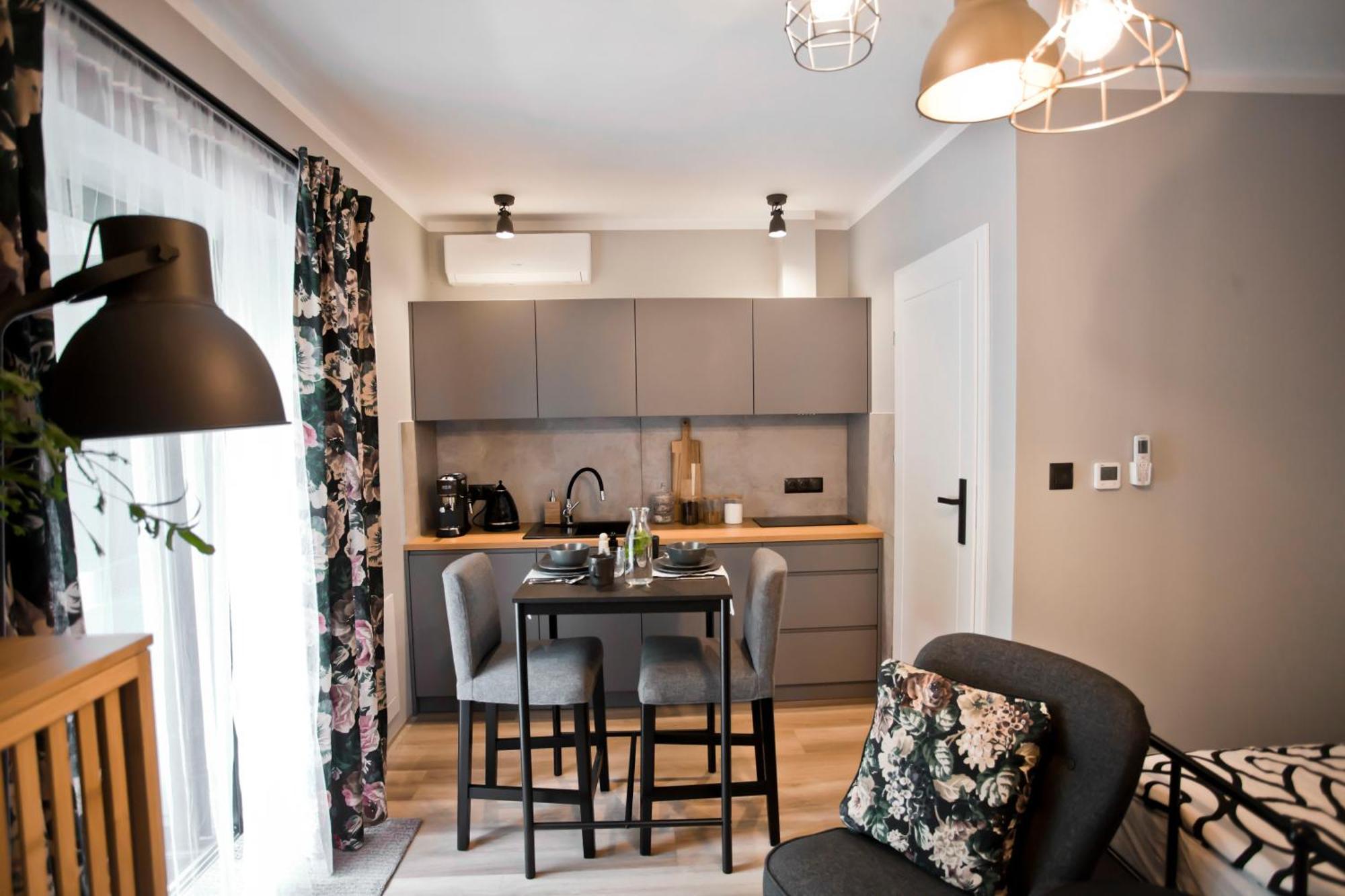 Balaton Apartamenty Trzebinia  Buitenkant foto